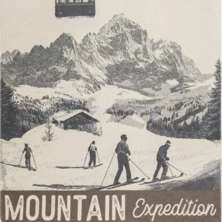 DAVID FUSSENEGGER - SAVONA MOUNTAIN EXPEDITION - GREY throw