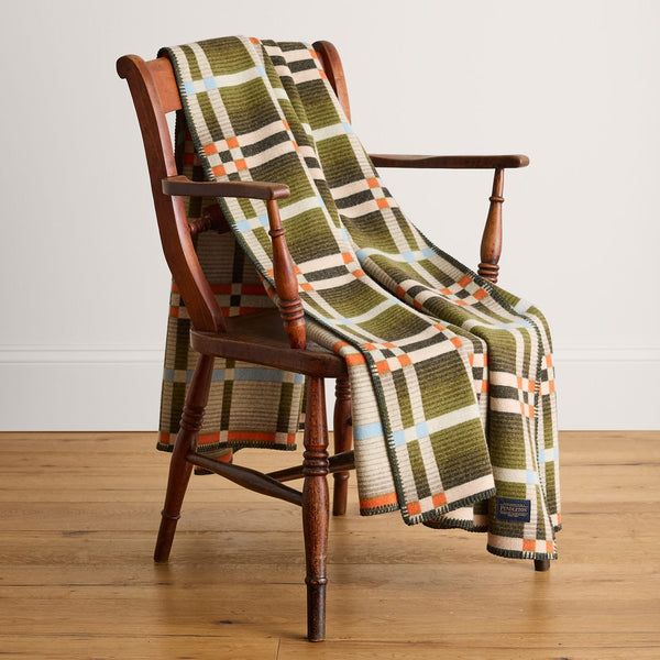 PENDLETON -FOUR SQUARE THROW - Slide Mountain OLIVE