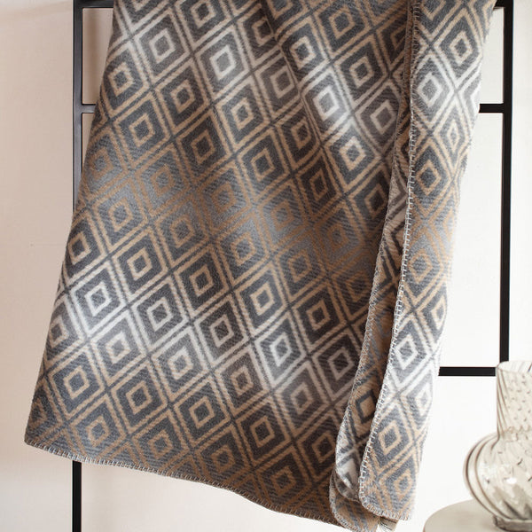 DAVID FUSSENEGGER- SAVONA LOZENGE SHAPES THROW - Smoke