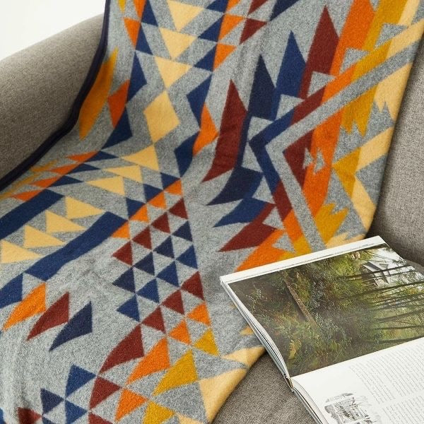 PENDLETON - SMITH ROCK NAPPED THROW