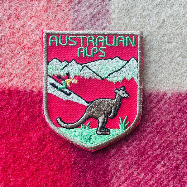 DESTINATION X UNKNOWN Vintage Ski Patch - AUSTRALIAN ALPS - Kangaroo