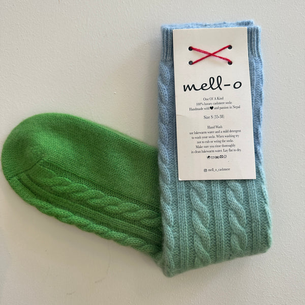 Mell-o CASHMERE Tie Dye Sock CABLE KNIT -  APPLE/AQUA