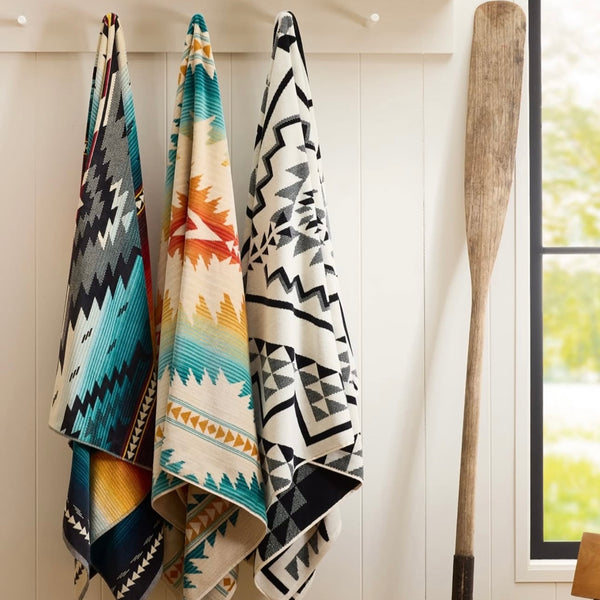 PENDLETON - OVERSIZED JACQUARD SPA TOWELS